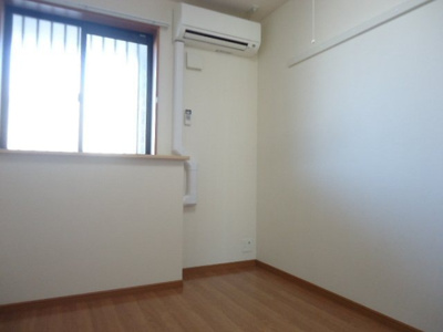 【洋室】 | サンクチュアリⅤ | きれいな洋室です