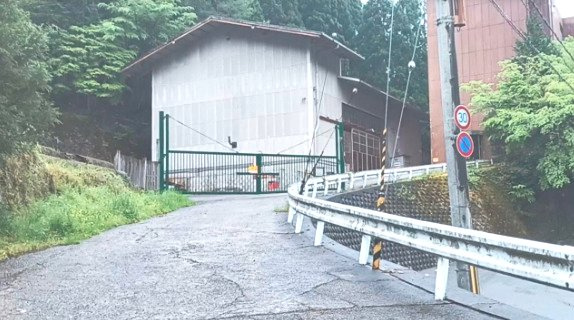 京都市右京区梅ヶ畑亀石町　貸倉庫