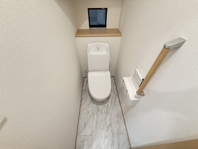 堺市西区上　全1棟のトイレ