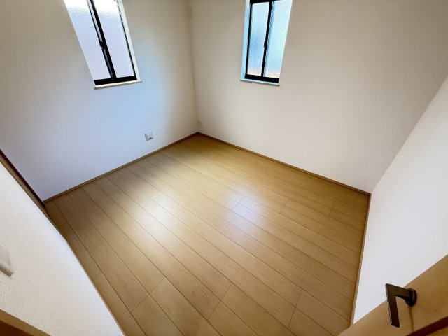 堺市西区上　全1棟の洋室