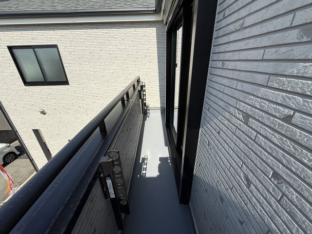 堺市西区上　全1棟のバルコニー