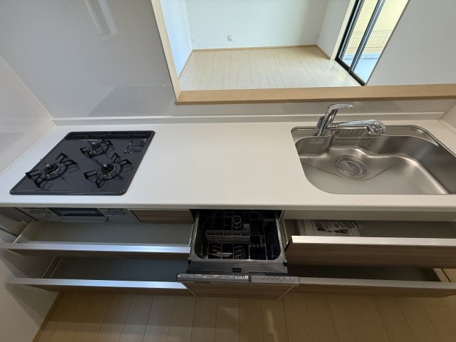 堺市西区上　全1棟のキッチン