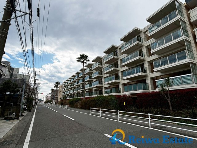 ヴェレーナ湘南海岸の外観