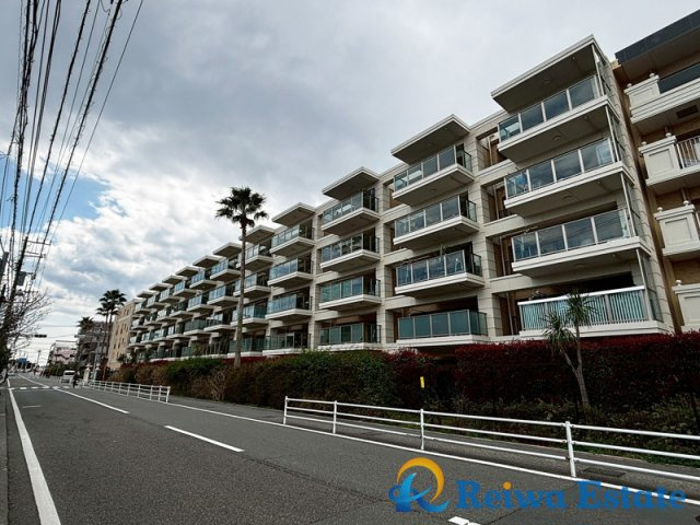 ヴェレーナ湘南海岸の外観