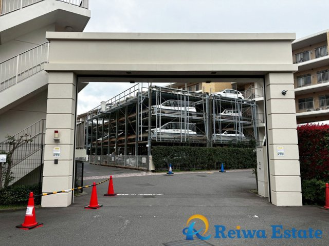 ヴェレーナ湘南海岸のエントランス