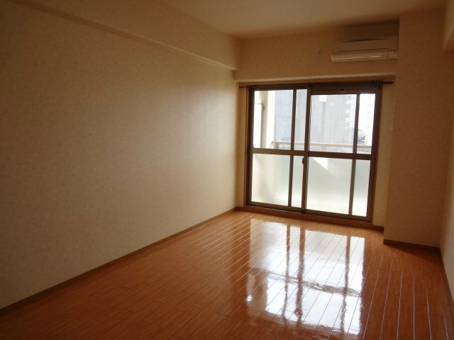 【寝室】ビレイユ眞英河原町 