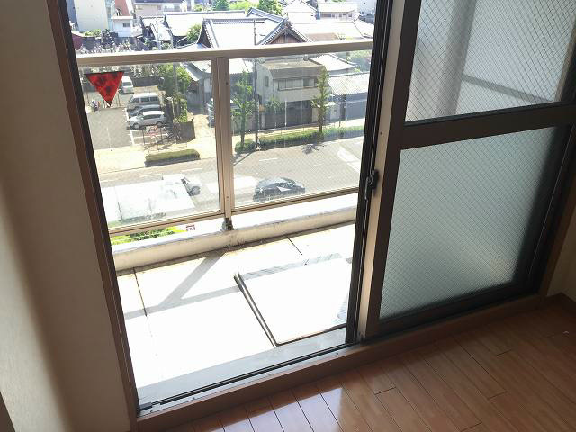 【バルコニー】ビレイユ眞英河原町 