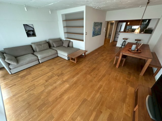 芦屋グランドハイツの居間・リビング