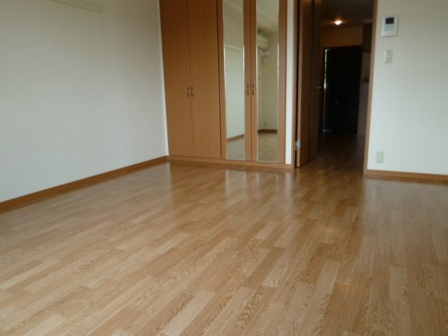 トランキーロの居間・リビング|洋室