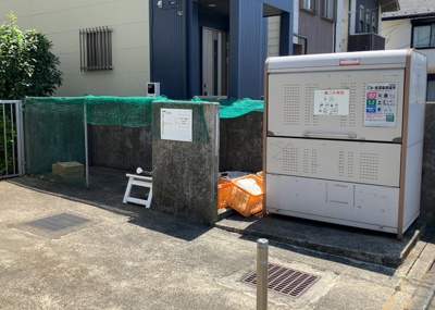 【設備】 | シルフィード相武台 | 共有部分は、住民なら誰もが使える設備のこと。例えば駐車場やエレベーター、インターネット設備、セキュリティ設備などがあります。他にも、マンションの廊下・外部階段やエントランス・ゴミ置き場などがあります。