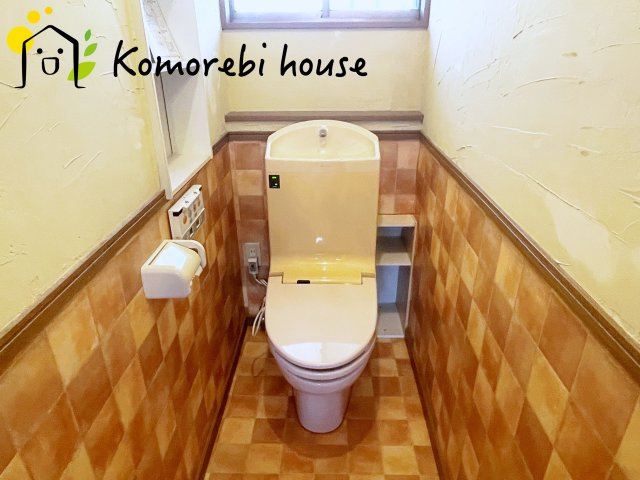 川島町大字下伊草　中古一戸建てのトイレ