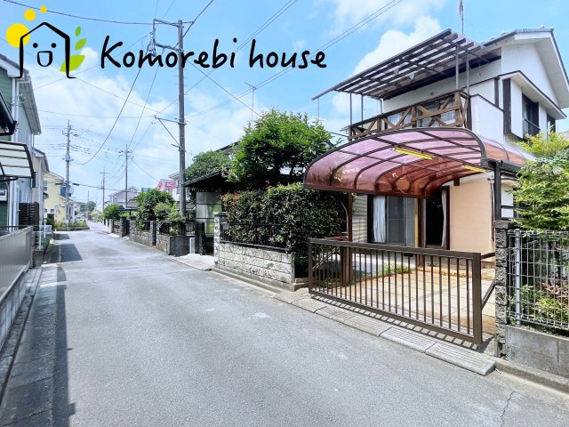 川島町大字下伊草　中古一戸建ての前面道路含む現地写真|2025/7/4　撮影