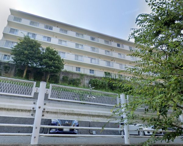 緑の街四号棟の外観|おしゃれな外観です