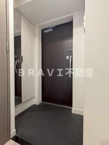 プレサンスOSAKA東中本エシデル BRAVI不動産の玄関