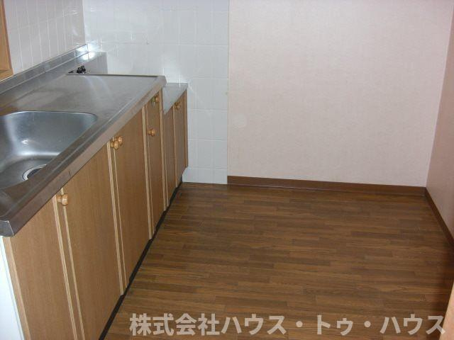 モラダ・アケボノのキッチン