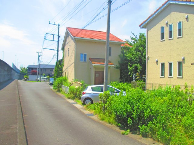 【前面道路含む現地写真】 | 裾野市富沢 中古住宅 EH05727 | 裾野市富沢　前面道路