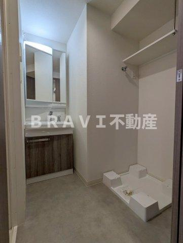 プレサンスOSAKA東中本エシデル BRAVI不動産の洗面所