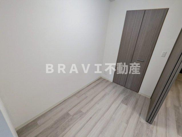 プレサンスOSAKA東中本エシデル BRAVI不動産の寝室
