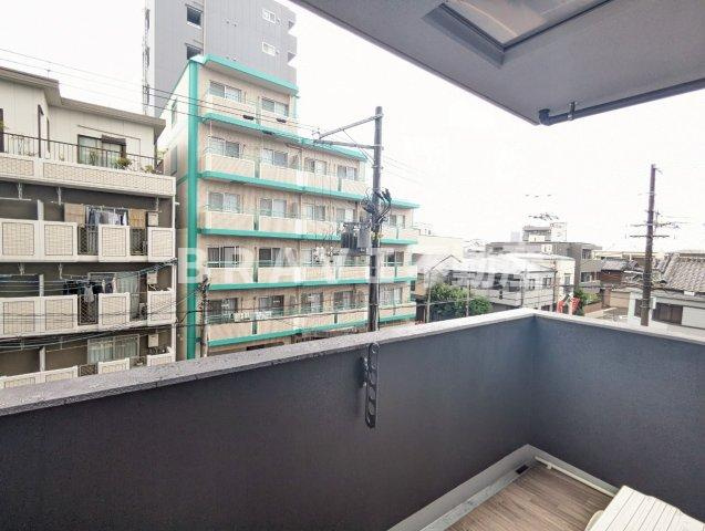 プレサンスOSAKA東中本エシデル BRAVI不動産のバルコニー