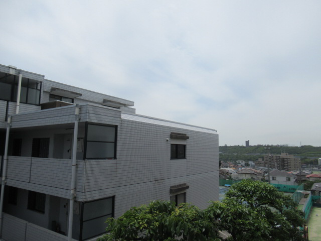 ガーデンハイツ桃山台弐番館の展望