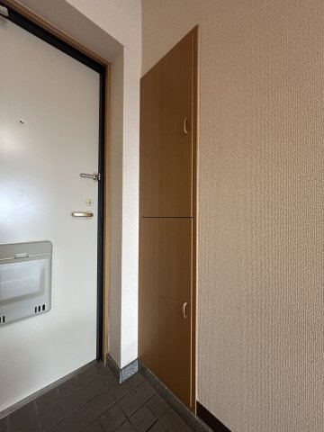 リバティウインズの玄関