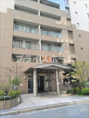 【エントランス】 | サヴォイマキシマイズ博多ステーション　★プライスホームなら仲介手数料が割引価格です★ | エントランス：マンションエントランス     （2022年3月撮影）