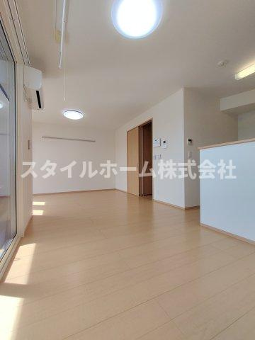 カーサ　クアトロの居間・リビング