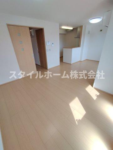 カーサ　クアトロの居間・リビング