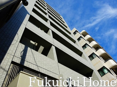 【外観】 | ガーラ・アヴェニュー明大前