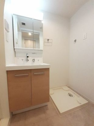 ブレイ　ダ　ブリクの独立洗面台