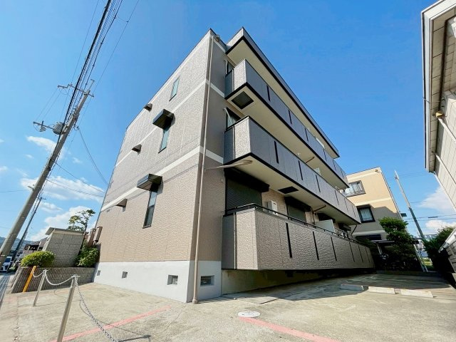 フォンテーヌⅡの外観