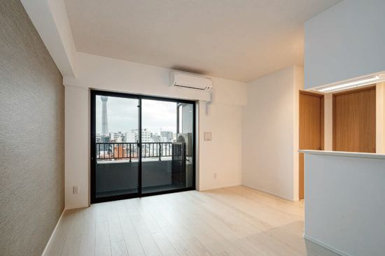 アスブルーム奥浅草のバルコニー