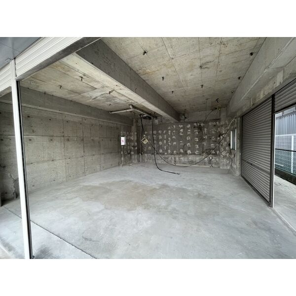 日月ビルの内装