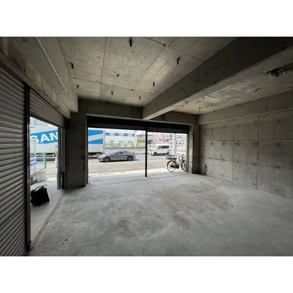 日月ビルの内装