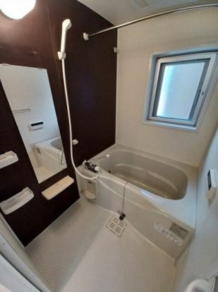 エピーＭアキオカの浴室