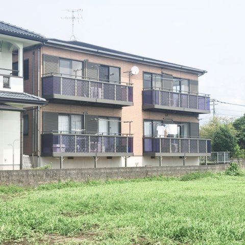 熊本市南区御幸西１丁目のアパートのバルコニー