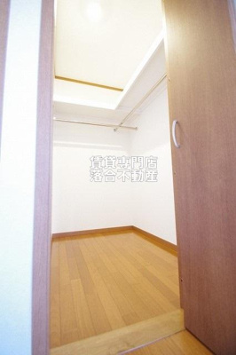 【収納】 | Forest Maison J（フォレストメゾンジェイ） | たっぷり収納できるウォークインクローゼット♪