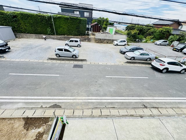 松戸市栄町８丁目新築戸建【旭町小学校：9分】の展望|バルコニーより南側眺望・南側道路につき日当たり良好♪