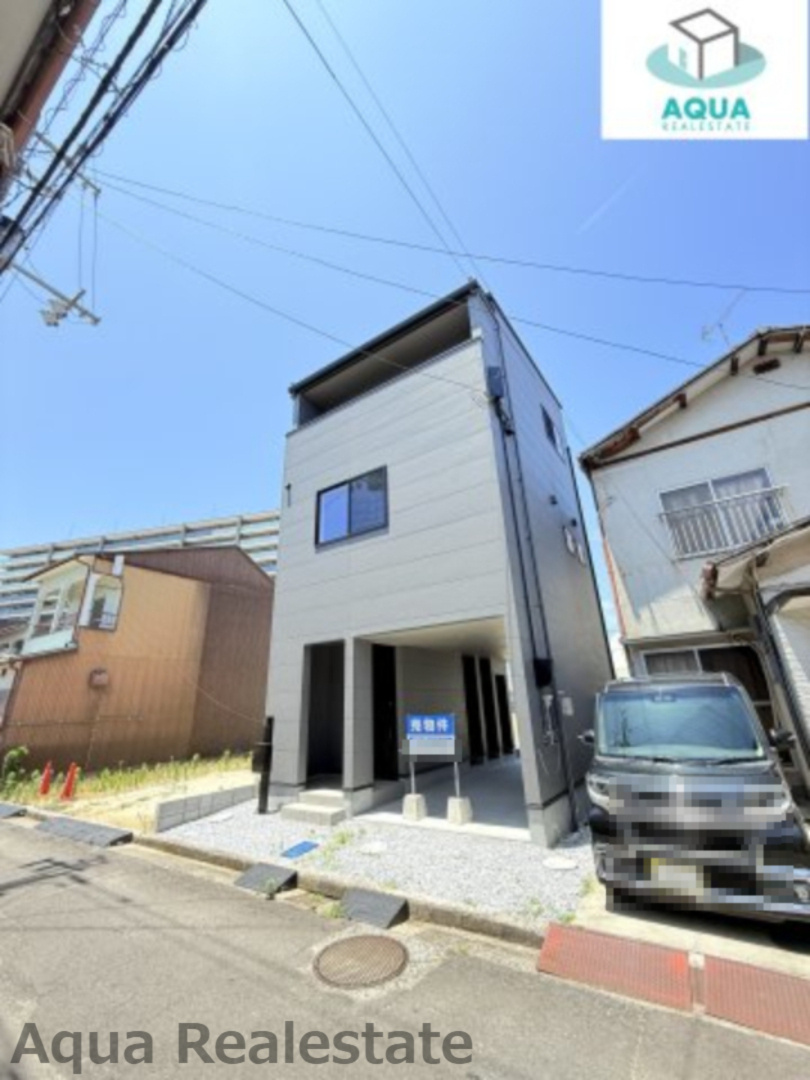 高松市今里町３階建ての前面道路含む現地写真|前面道路含む現地写真です