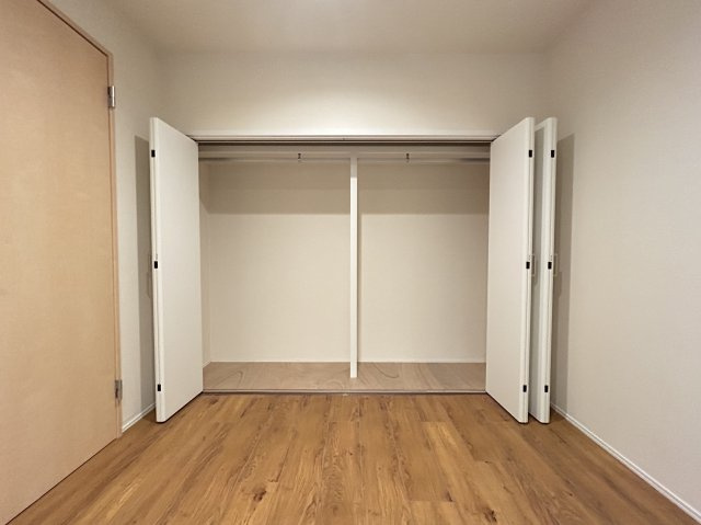 ◆令和７年２月リフォーム済みの美室◆南向き採光で専用庭付き◆周辺環境充実◆グラン・ドムール智恵光院の収納|クローゼット