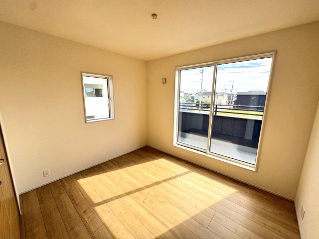 ブルーミングガーデン前橋市後家町３棟　1号棟　の洋室|２階洋室２です♪