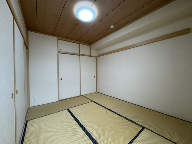 ライオンズマンション西岡崎【1303】の和室