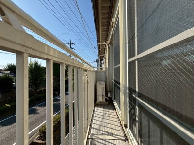 【バルコニー】 | リバーパナハイツB | バルコニー付きです