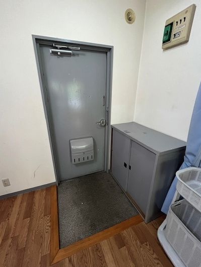 サンハイツ福田の玄関