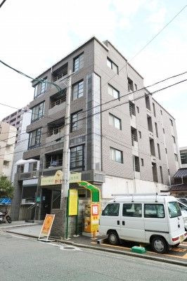 セントラルイマージュの外観