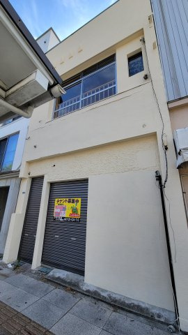 小田原市本町１丁目の店舗事務所