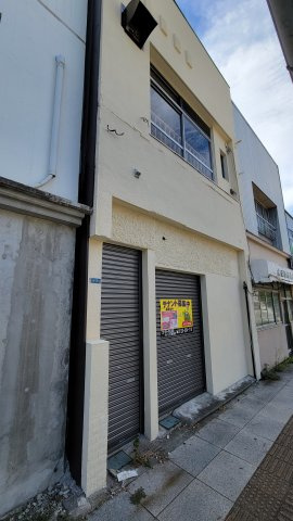 小田原市本町１丁目の店舗事務所の外観
