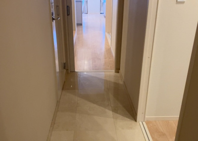 【内装】 | 八王子セントラルマンション | 内装はとにかくおしゃれなものがいい！と選ぶ前に、まず住んだ後のことを想像してみましょう。住んでみたらコンセントの位置が悪くて使いにくいなど出てきます。事前にどの家電をどこに置くか想定しておきましょう。