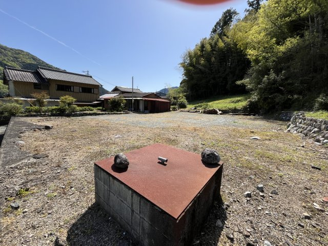 松阪市飯南町深野 売土地の外観