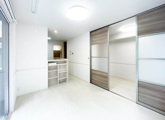 アゼリアブロムの居間・リビング